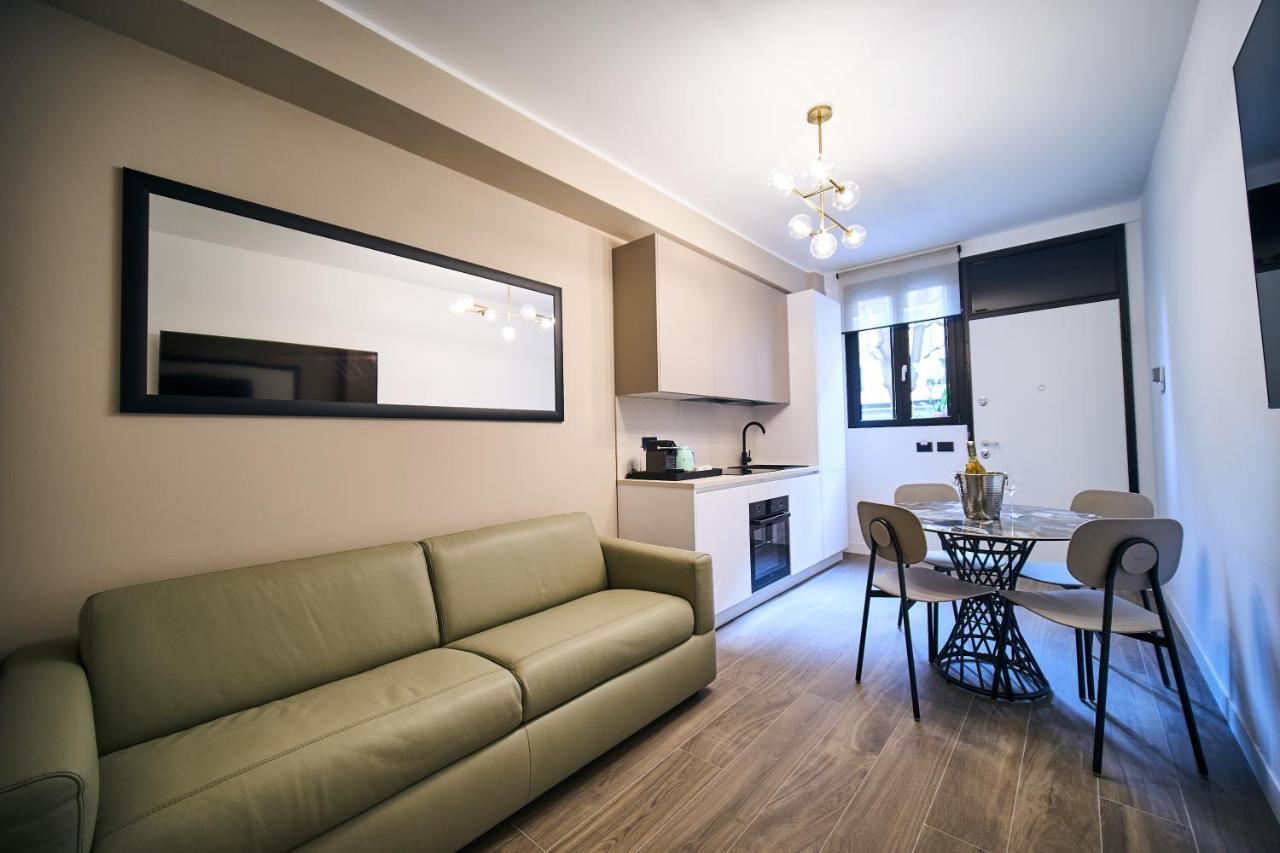 Luxury & Central Apartment Milánó Kültér fotó