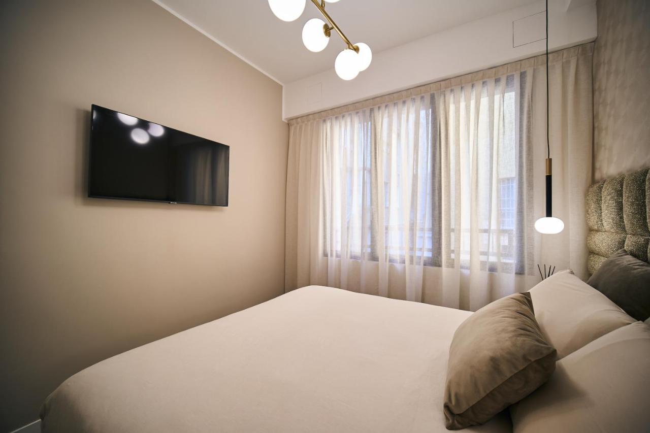 Luxury & Central Apartment Milánó Kültér fotó