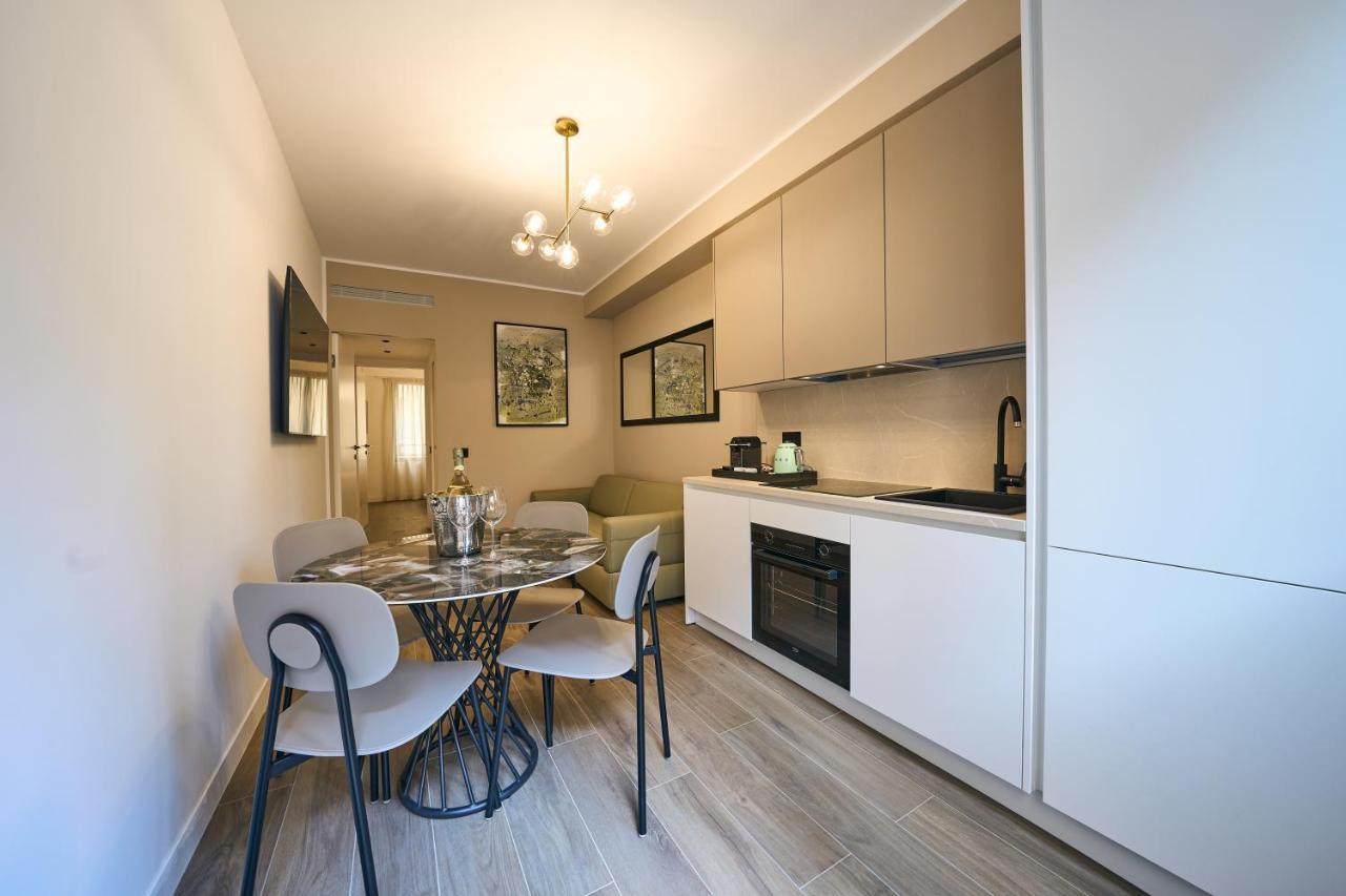 Luxury & Central Apartment Milánó Kültér fotó