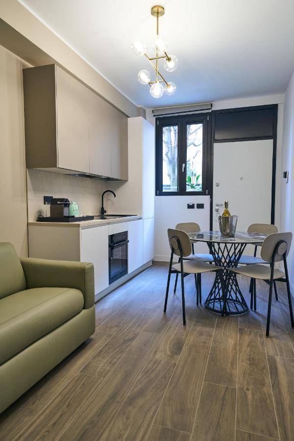 Luxury & Central Apartment Milánó Kültér fotó