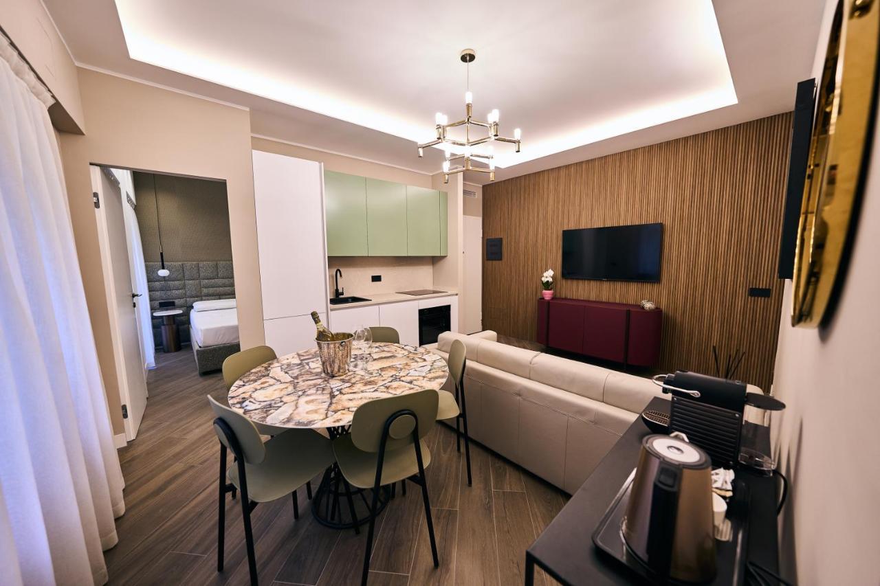 Luxury & Central Apartment Milánó Kültér fotó
